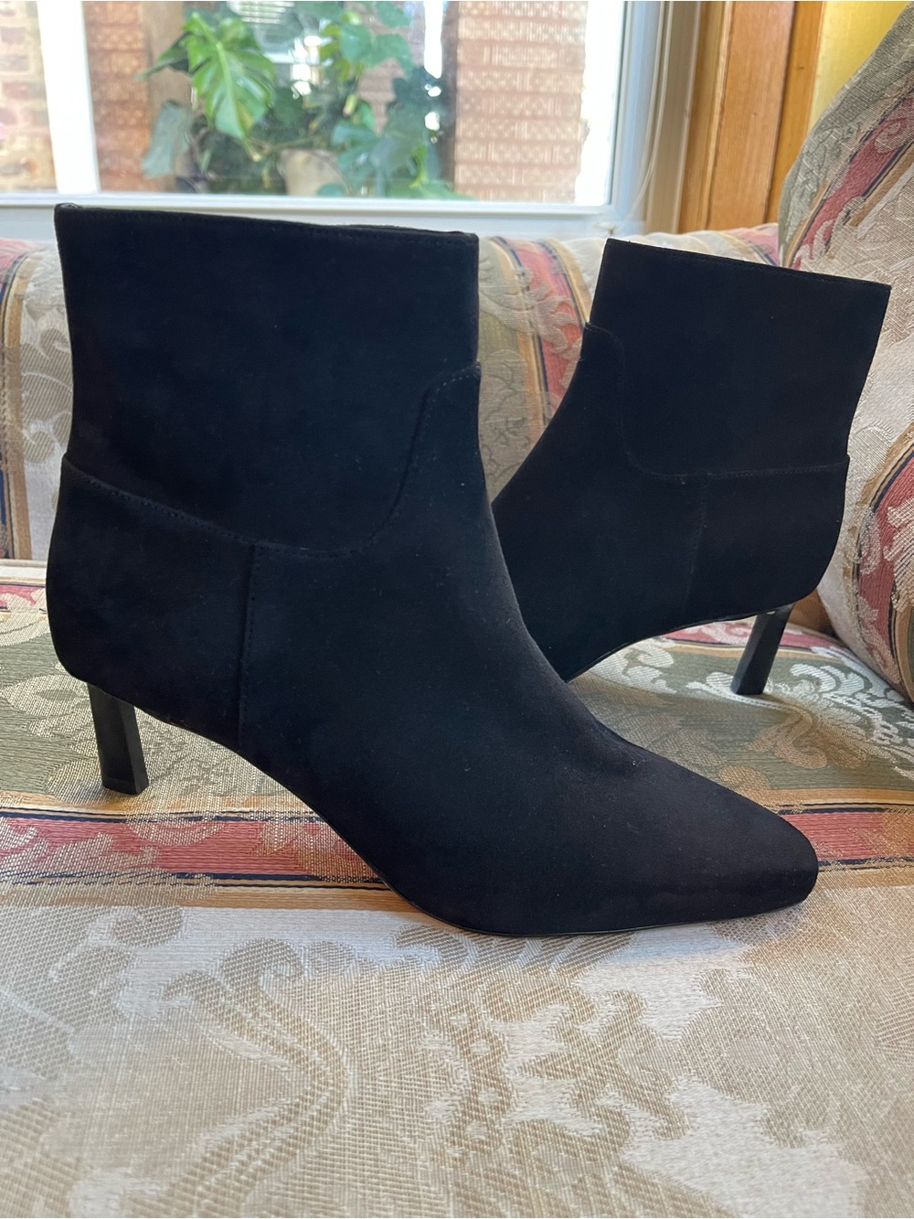 Veronica Beard Kelby Bootie . Size 8.5 Women N26-04